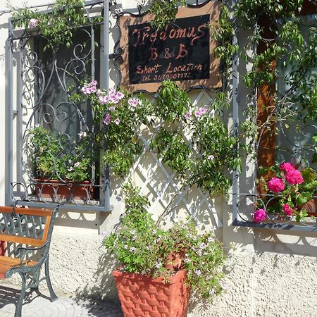 B&B Tredomus Tresnuraghes ภายนอก รูปภาพ