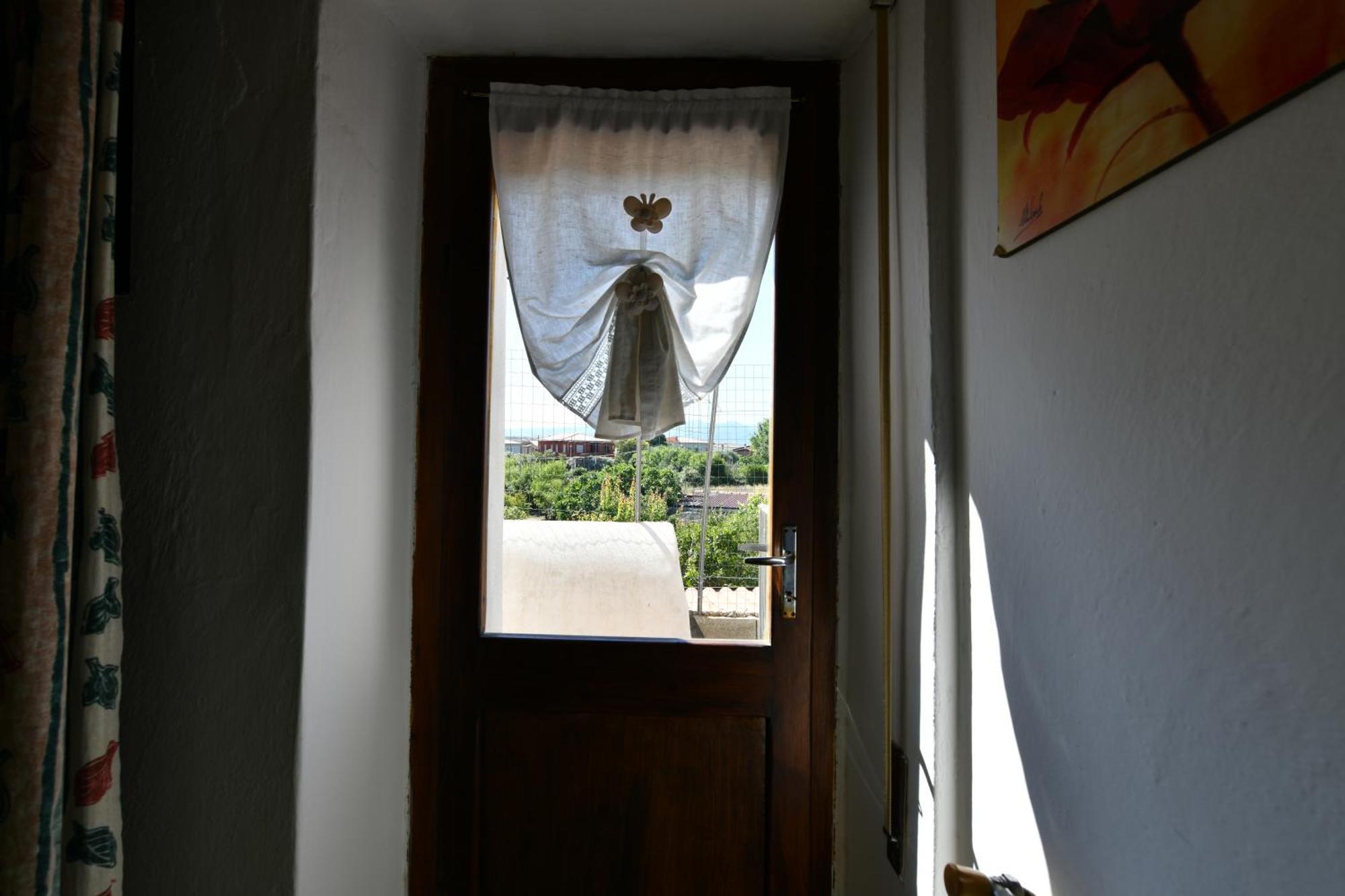 B&B Tredomus Tresnuraghes ภายนอก รูปภาพ