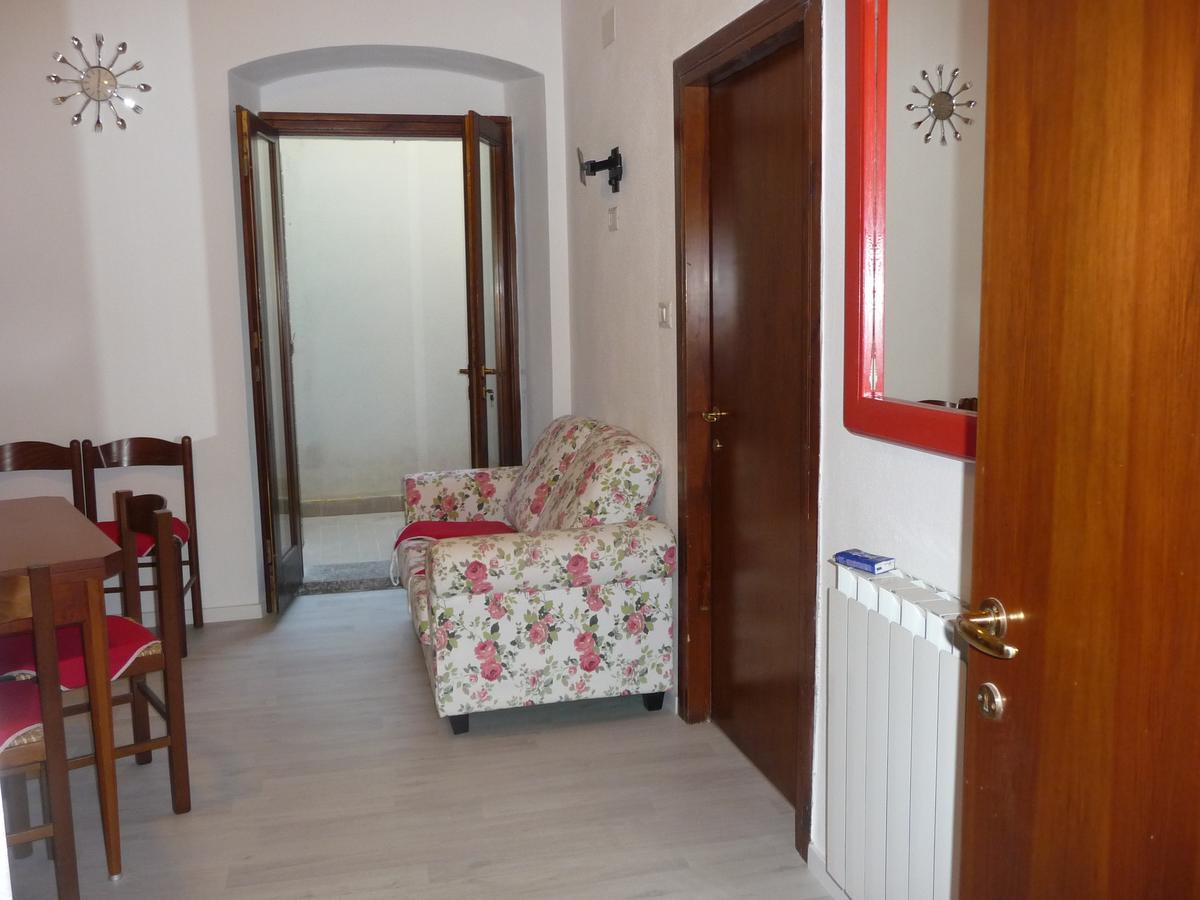 B&B Tredomus Tresnuraghes ภายนอก รูปภาพ