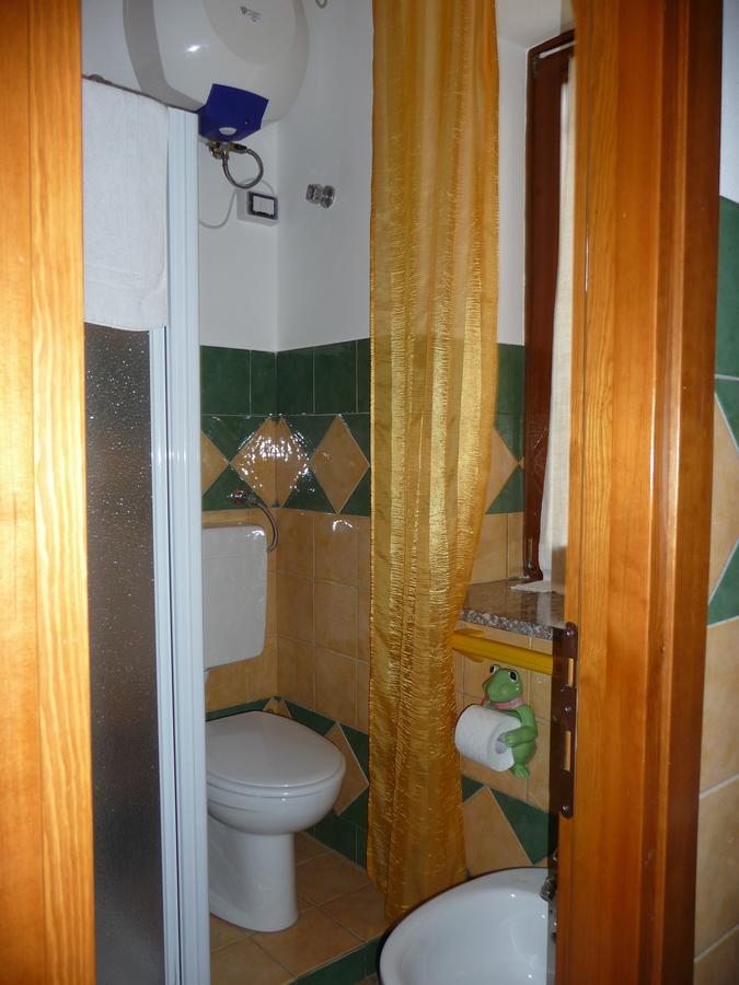 B&B Tredomus Tresnuraghes ภายนอก รูปภาพ