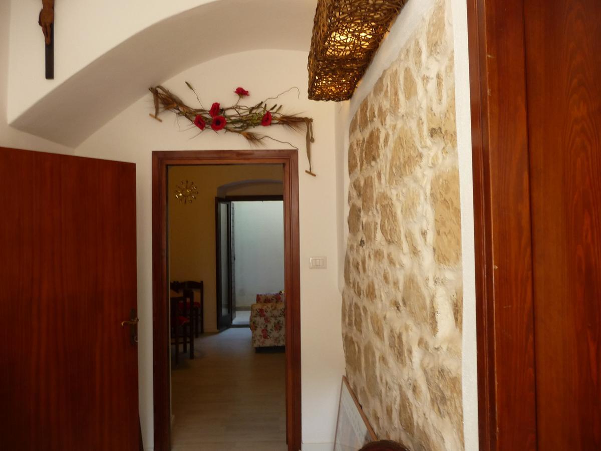 B&B Tredomus Tresnuraghes ภายนอก รูปภาพ