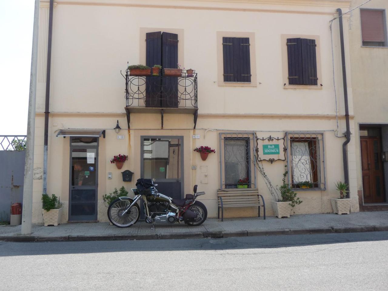 B&B Tredomus Tresnuraghes ภายนอก รูปภาพ